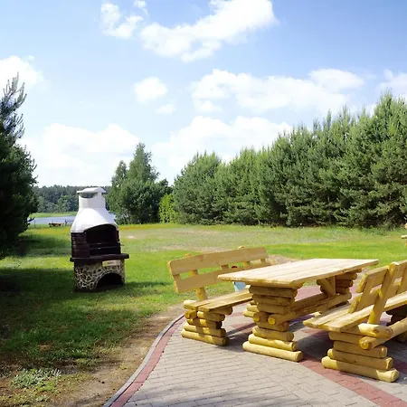 White ゴスティニン